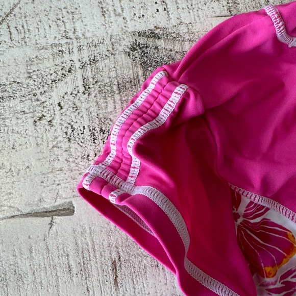 Roxy Floral Hawaiian Short Sleeve Rash Guard Pink - Picture 7 of 7